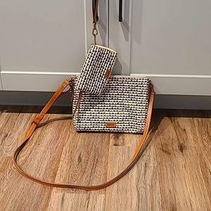 Fossil crossbody purse with matching wallet